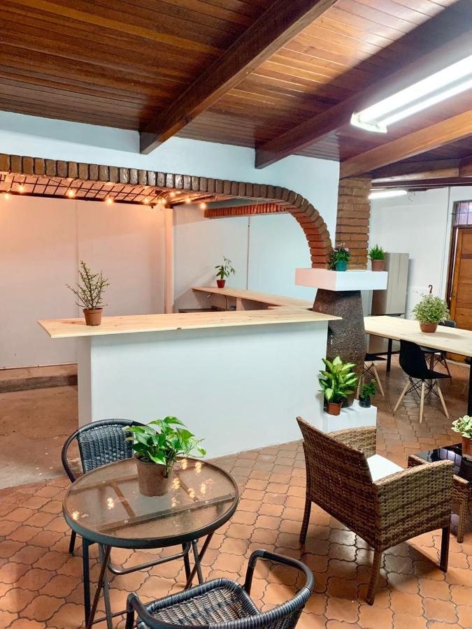Global House Cr Hostel Backpackers Alajuela Habitacion Compartida 2 Camas Por Habitacion Экстерьер фото