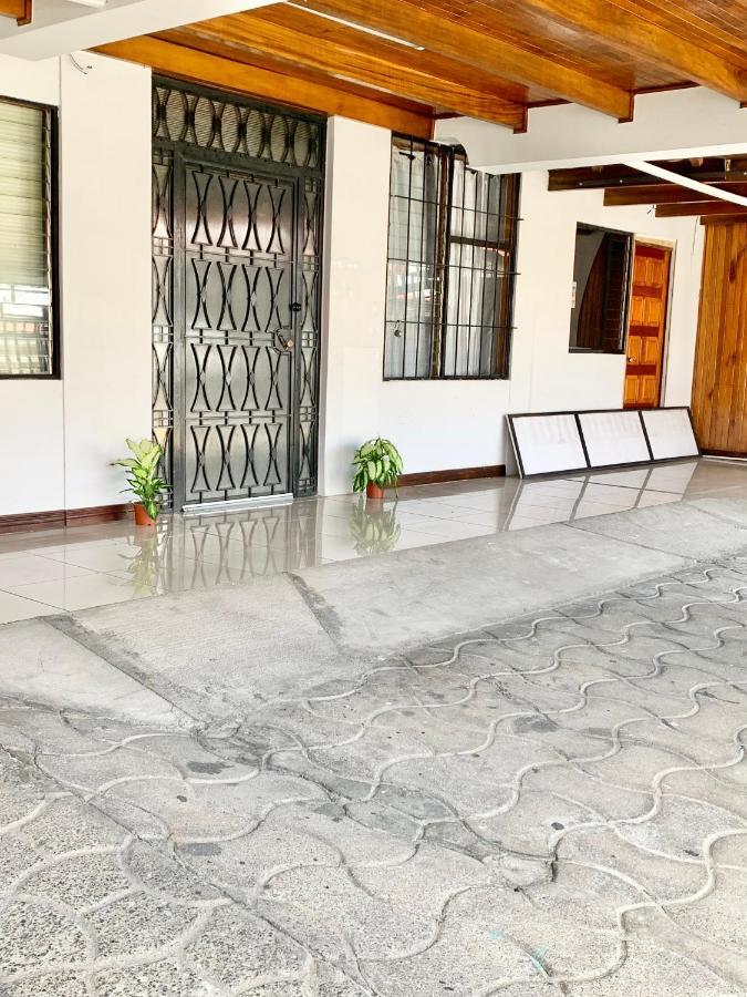Global House Cr Hostel Backpackers Alajuela Habitacion Compartida 2 Camas Por Habitacion Экстерьер фото